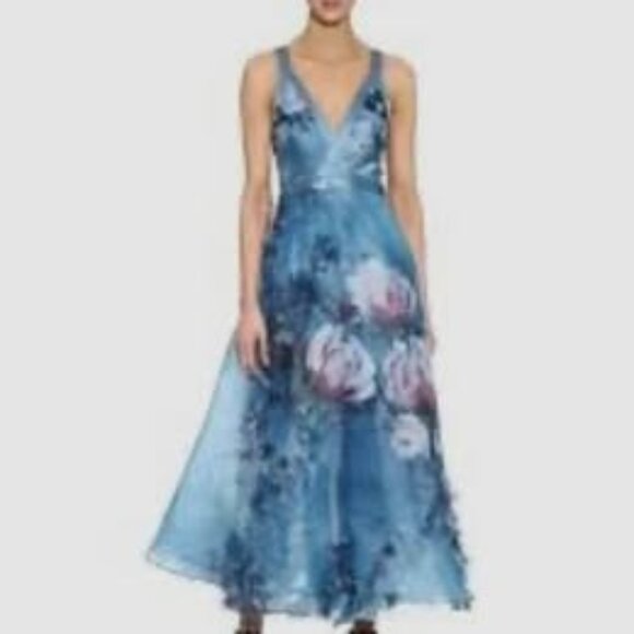 NEW Marchesa Notte 3D FLORAL SLEEVELESS PRINTED ORGANZA MIDI DRESS IN BLUE - Picture 1 of 8